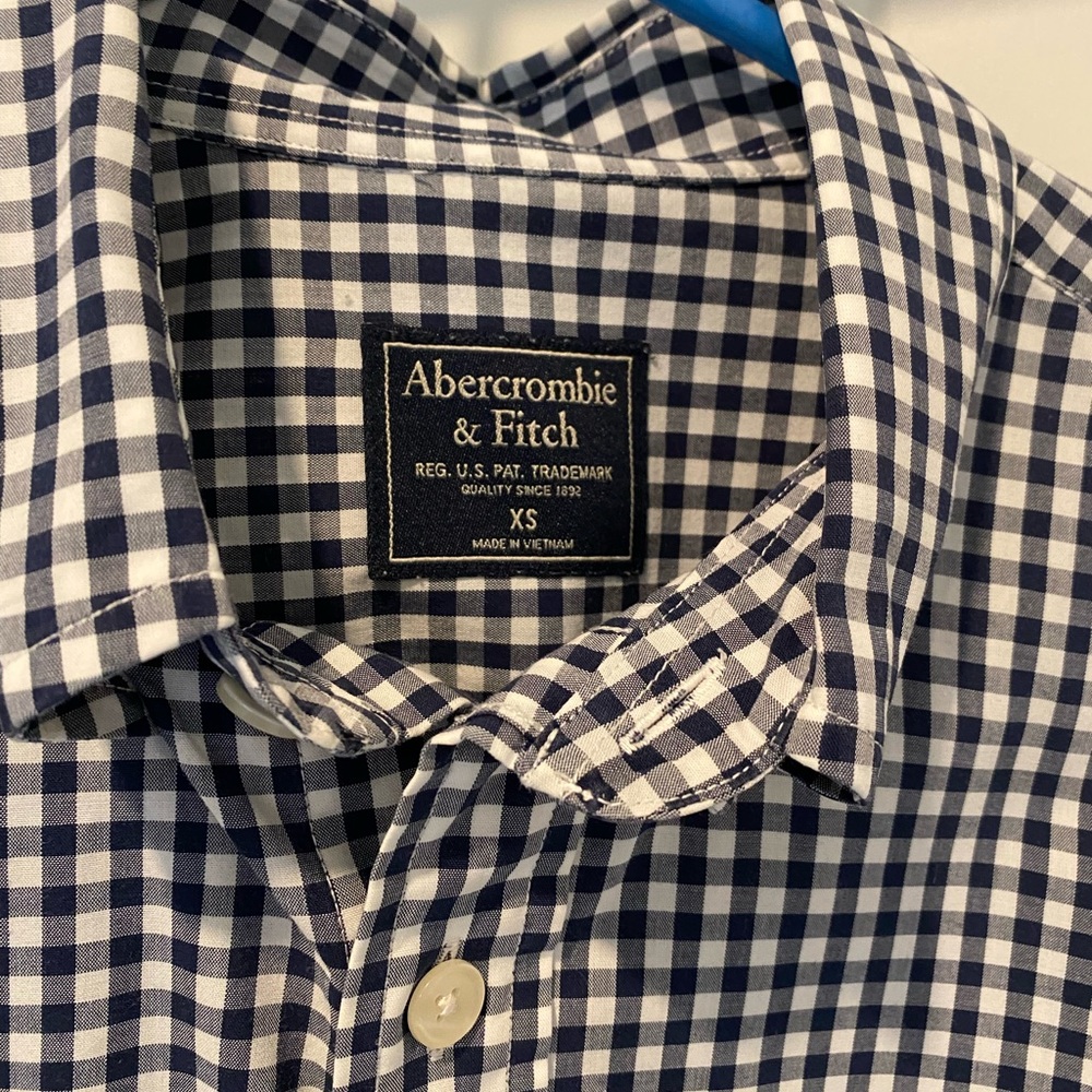 Mens XS Abercrombie & Fitch Navy and White Checkered Botton Down Shirt